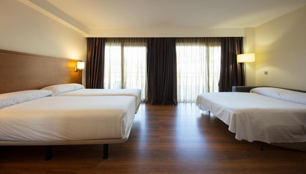 Hotel Thalasso Cantabrico Las Sirenas 4 Superior Viveiro Eksteriør bilde