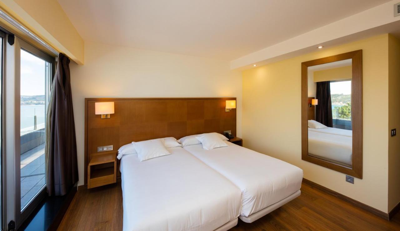 Hotel Thalasso Cantabrico Las Sirenas 4 Superior Viveiro Eksteriør bilde