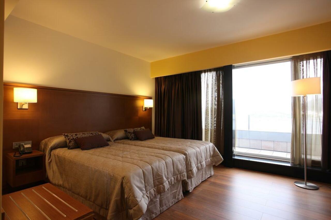 Hotel Thalasso Cantabrico Las Sirenas 4 Superior Viveiro Eksteriør bilde